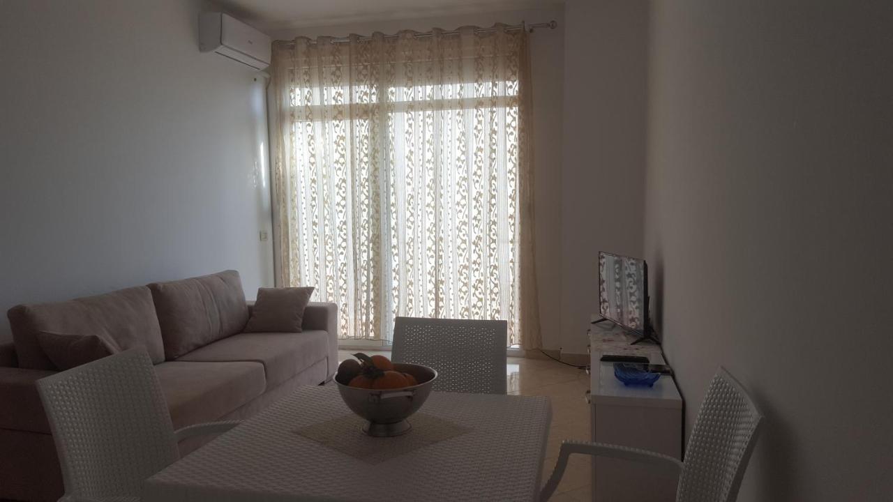 Casa Fronte Mare Apartment Vlore Luaran gambar